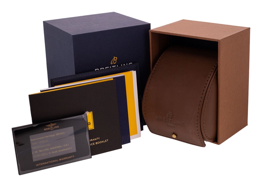 Breitling SuperOcean Heritage B01 Chronograph 44 AB0162 Image 5